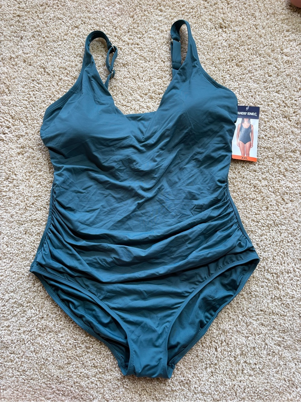 NWT Lands' End Ruched One-Piece Swimsuit - Green Size XXL